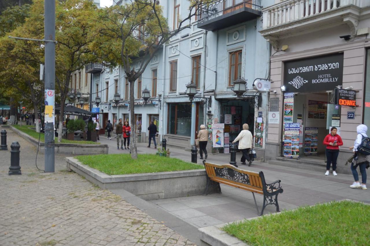 Ferienwohnung 20 Shota Rustaveli Avenue Tbilisi Exterior foto